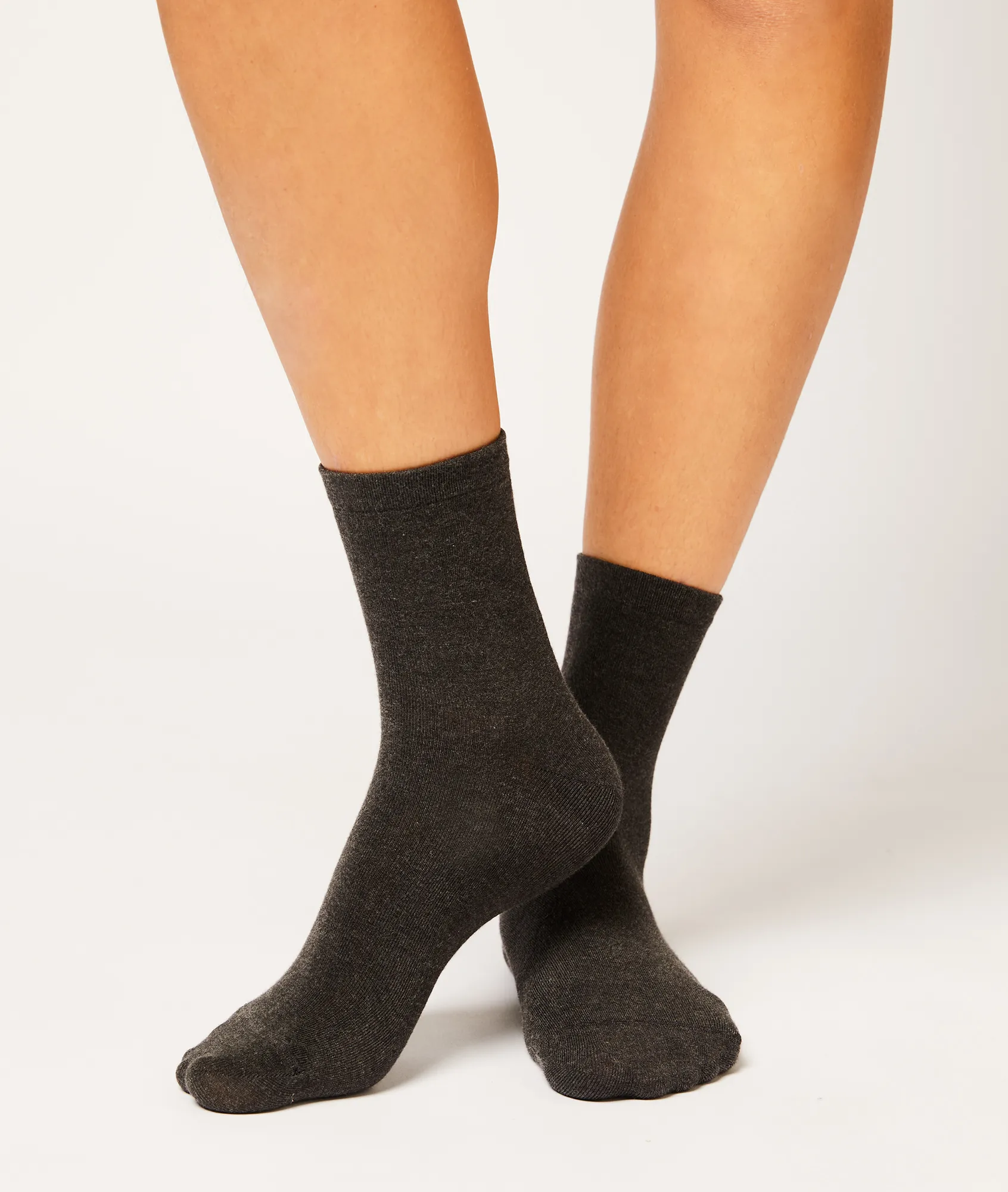 2 PARES DE CALCETINES WARM ME UP GRIS  ETAM