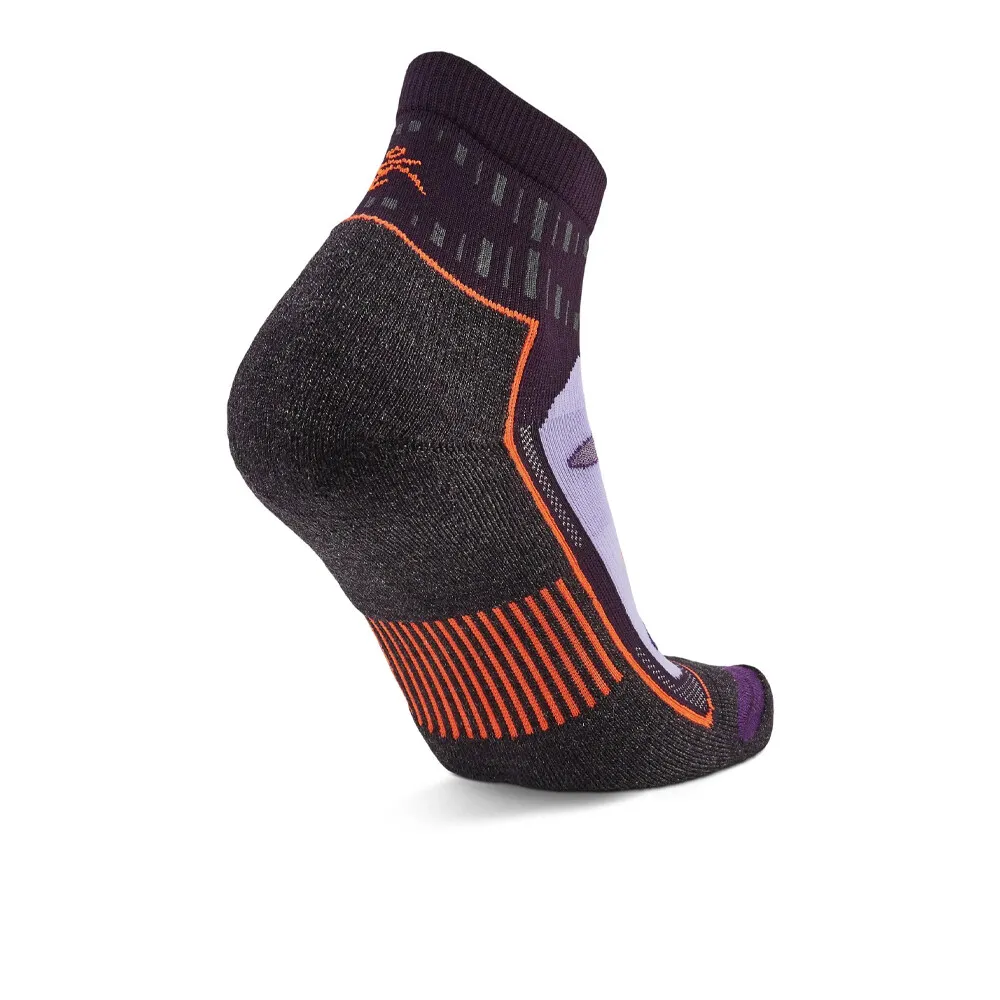 BALEGA AMPOLLA  RESIST MUJER QUARTER RUNNING CALCETINES  SS25
