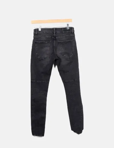Bershka Jeans denim pitillo ripped gris marengo