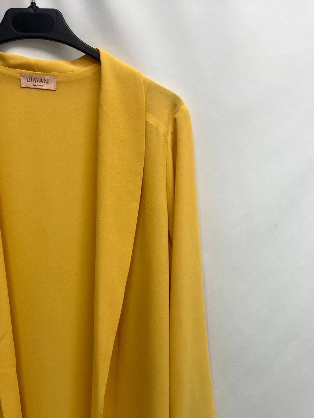BIMANI13. Chaqueta fluida amarilla T.m