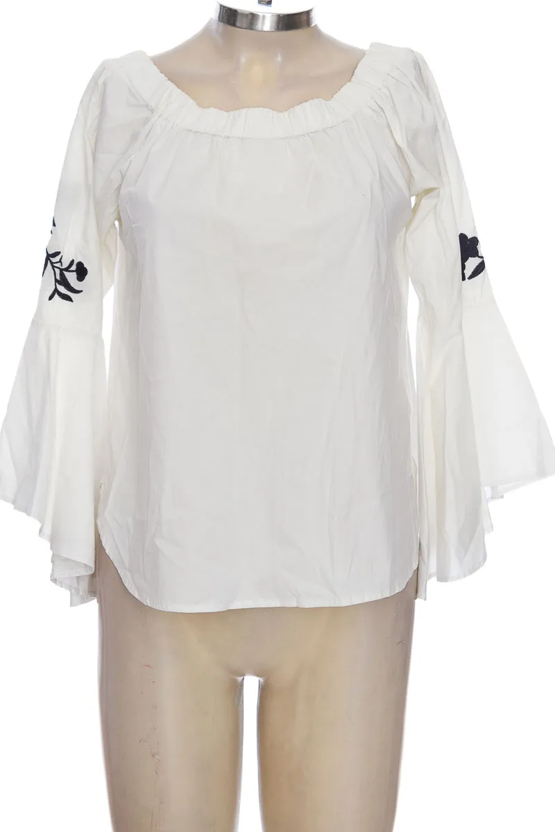 BLUSA COLOR BLANCO  BASEMENT