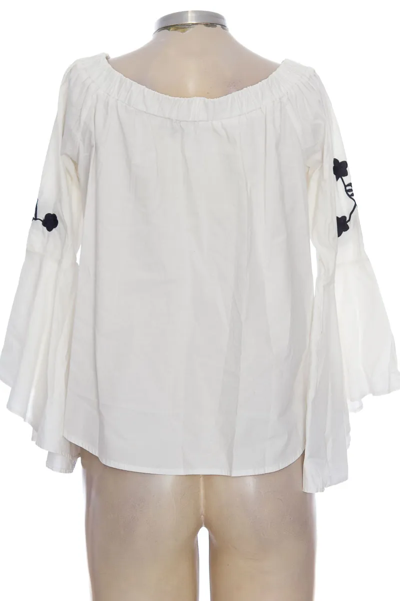 BLUSA COLOR BLANCO  BASEMENT