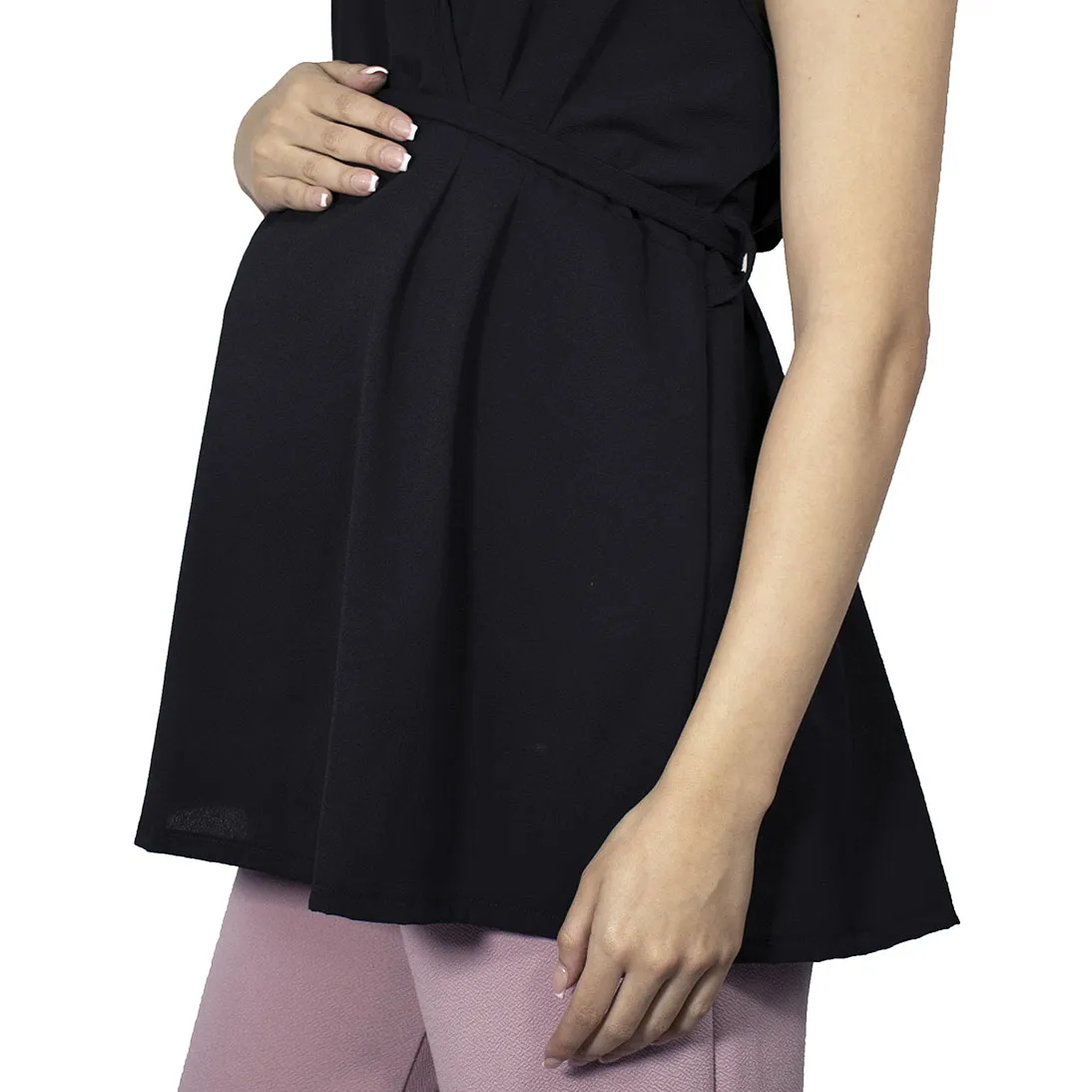 Blusa materna sin mangas cuello v liso