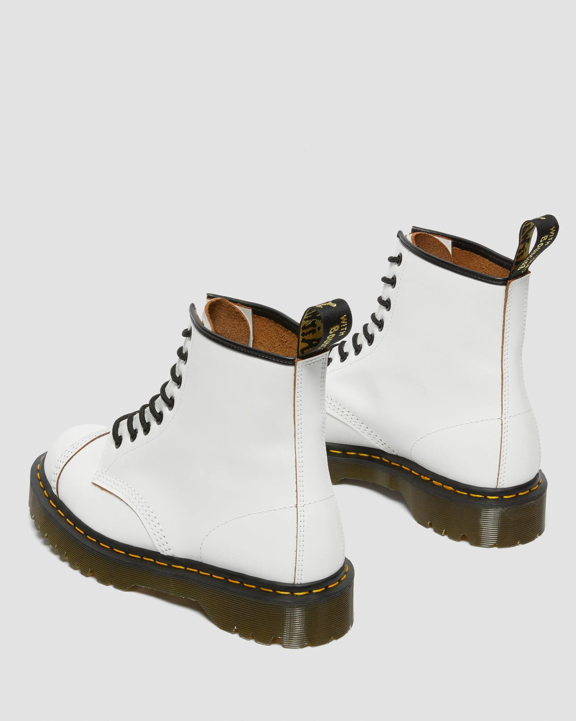 Botas 1460 Bex Made in England en piel con puntera