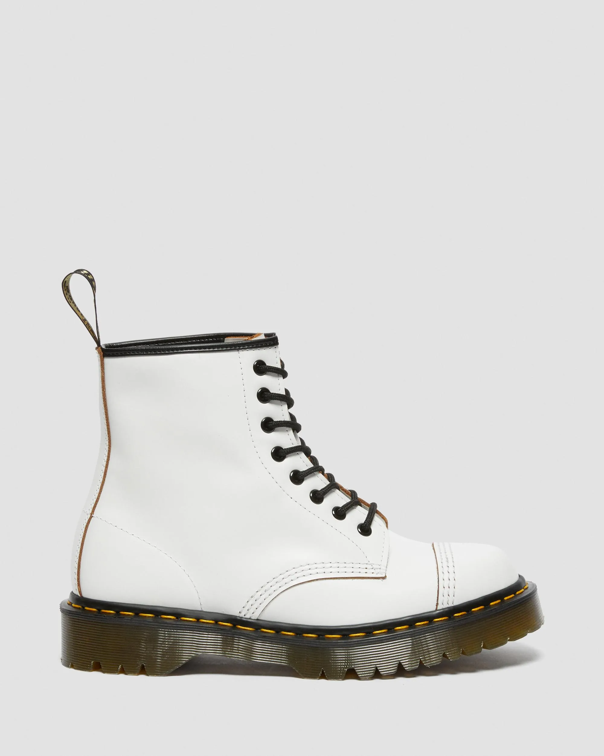 Botas 1460 Bex Made in England en piel con puntera