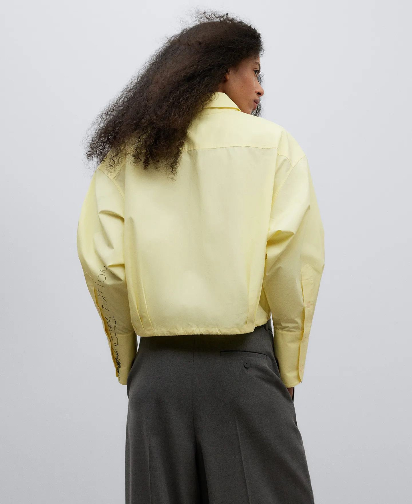 Camisa amarilla mujer