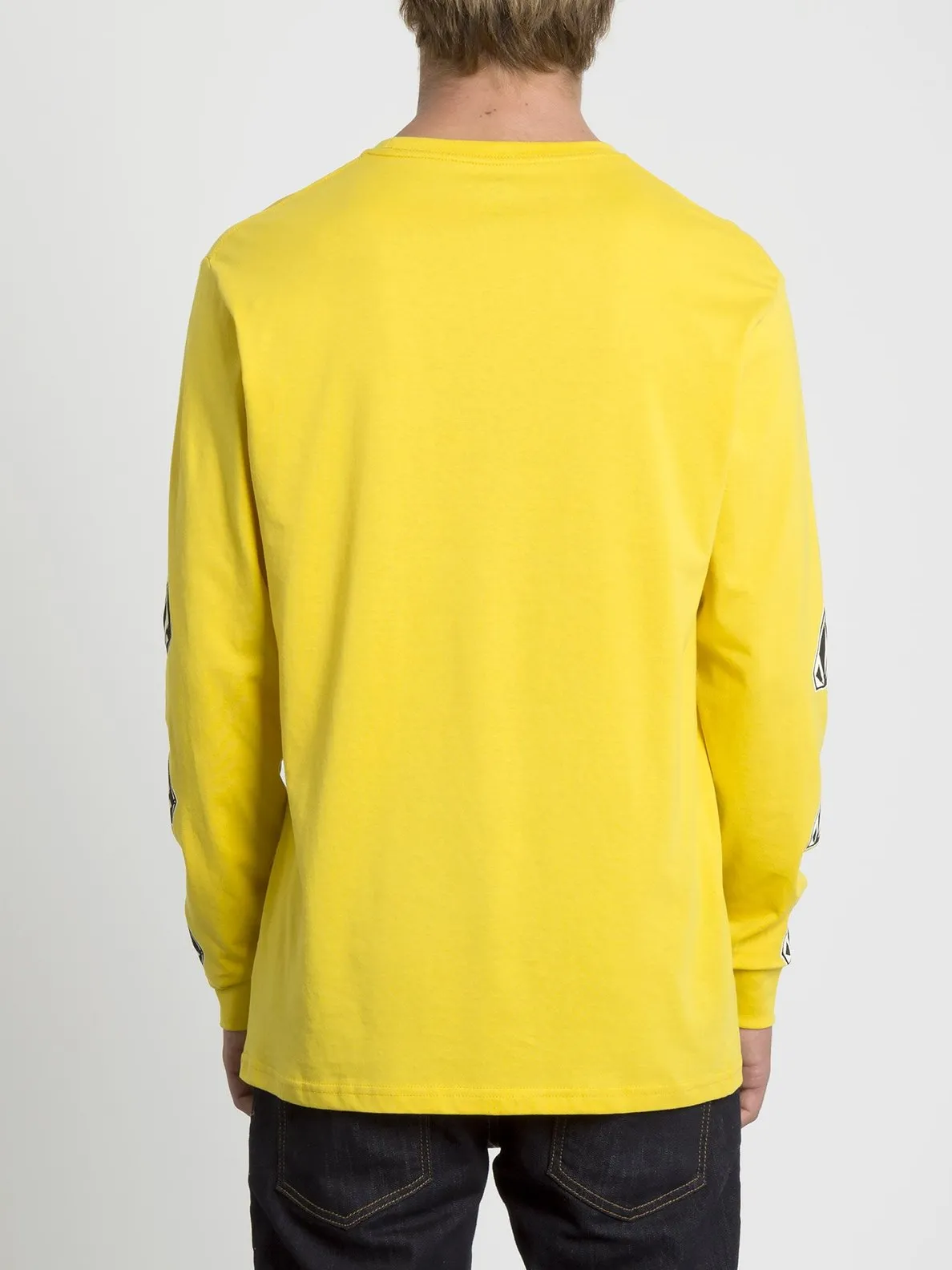 Camiseta Hombre VOLCOM manga larga FAMILY STONE – SULPHUR Ref.  A3631950 logos diamantes manga amarilla