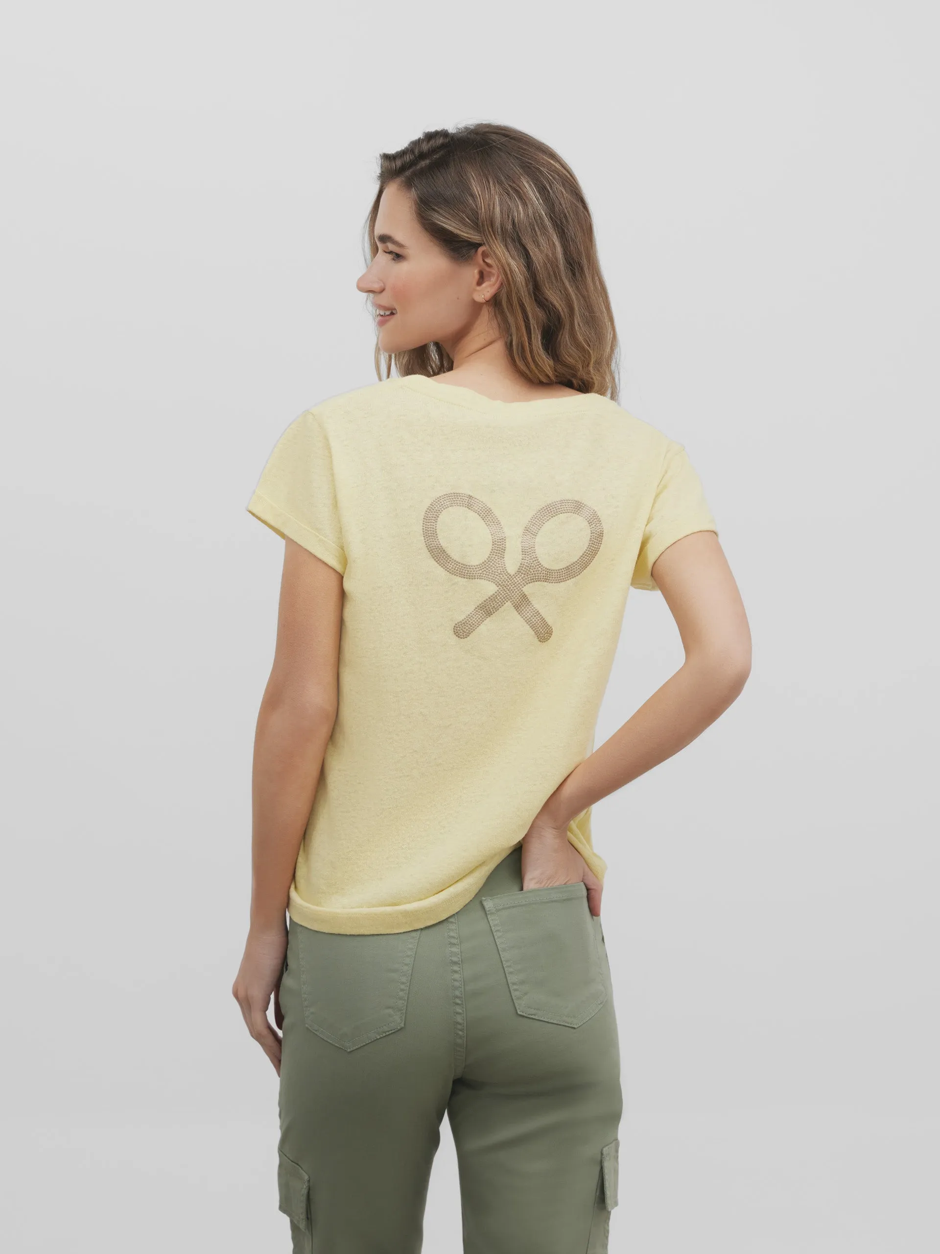 Camiseta lino raqueta brillo amarilla