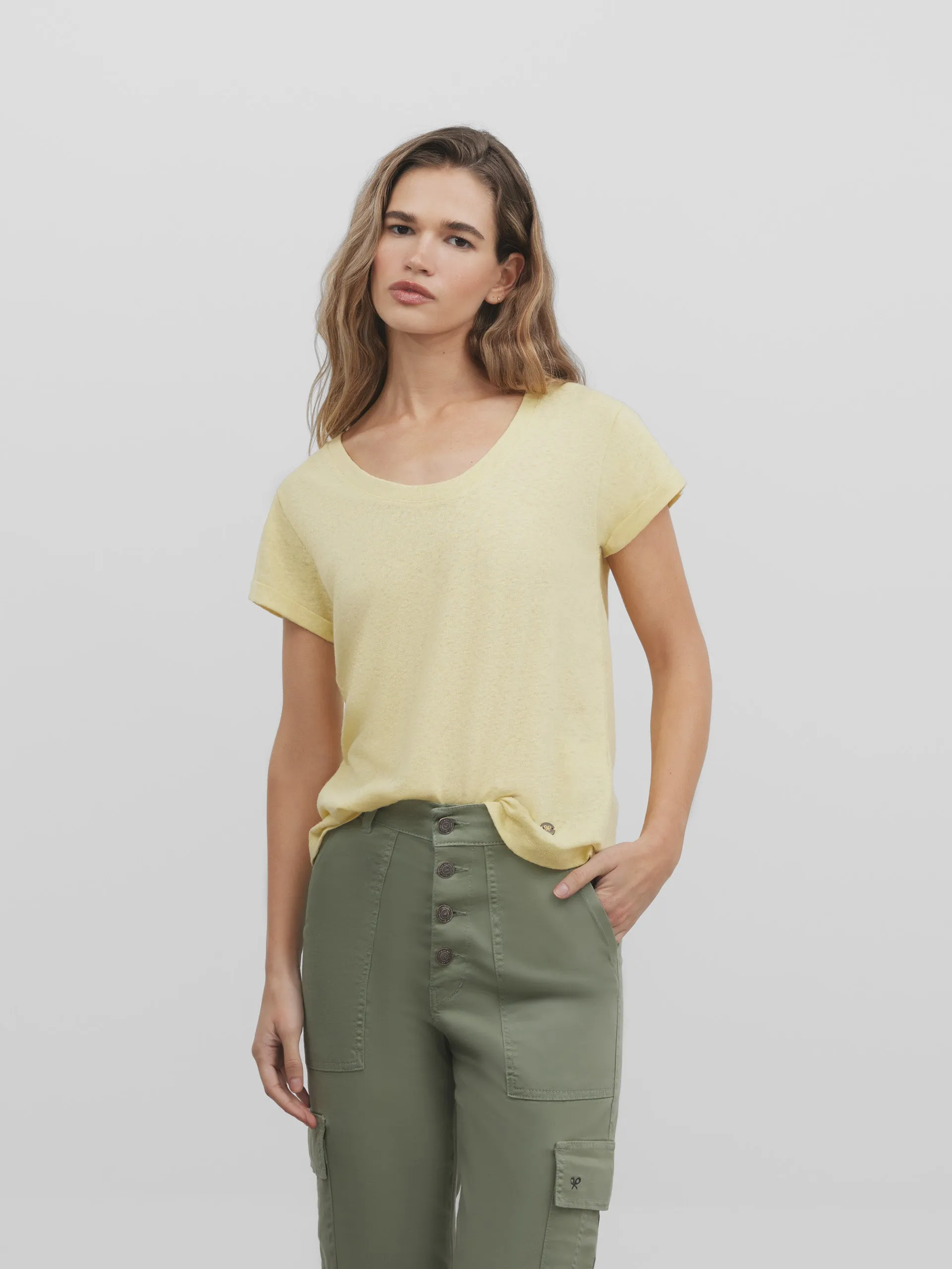 Camiseta lino raqueta brillo amarilla