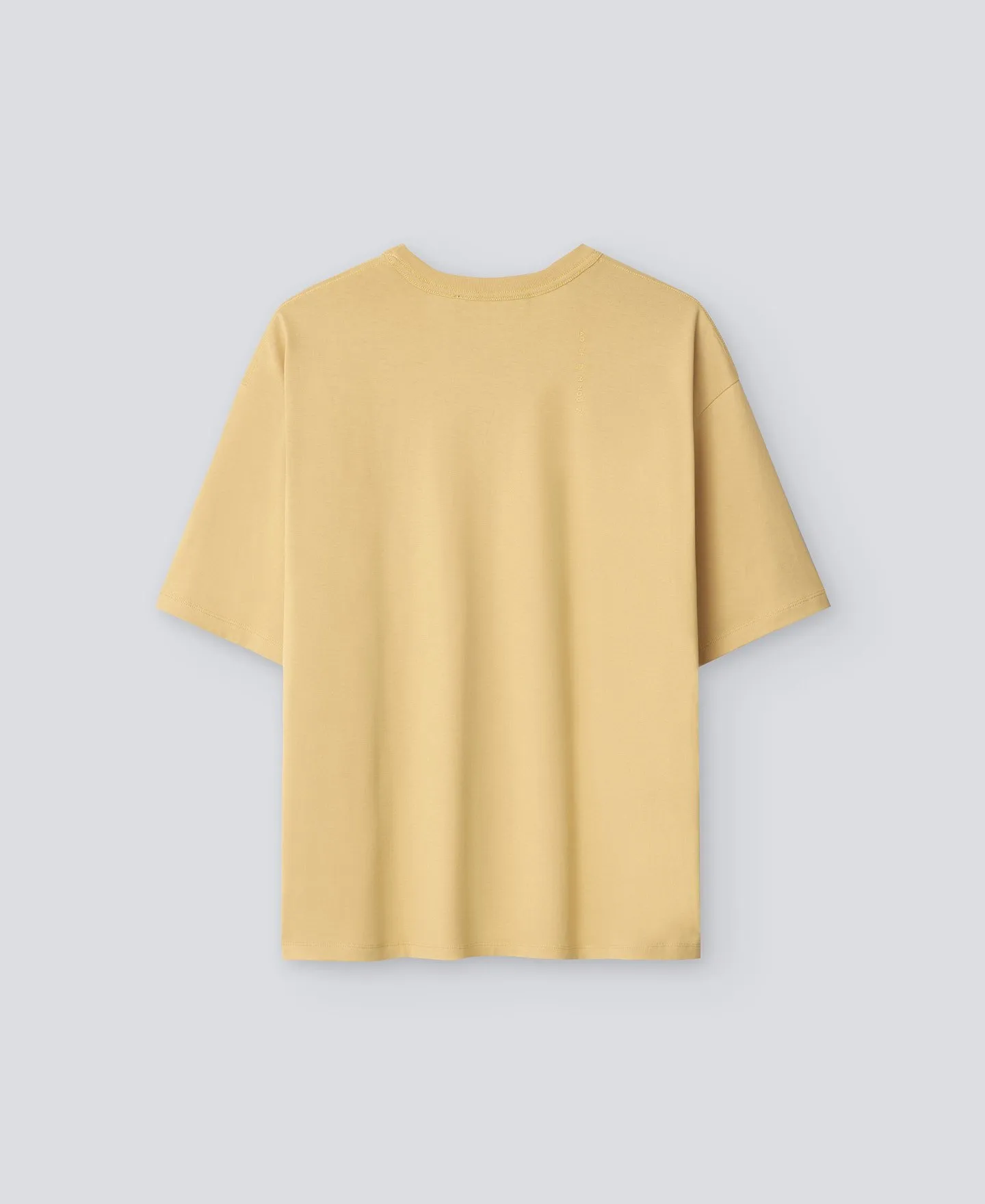 Camiseta oversize amarilla hombre