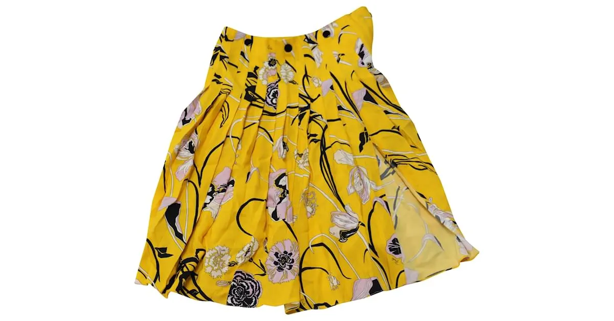 Falda plisada de flores en viscosa amarilla de Emilio Pucci 