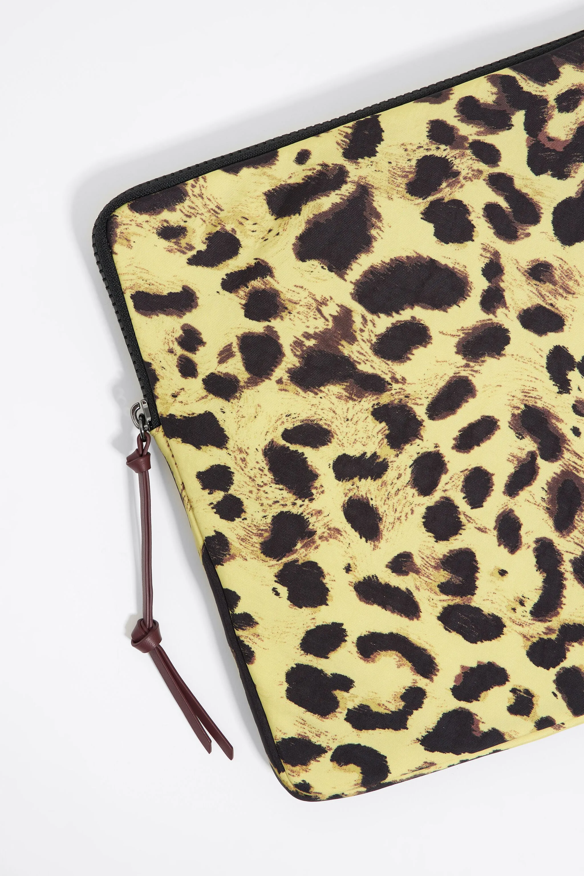 Funda portátil 13,5" nylon Animal amarilla