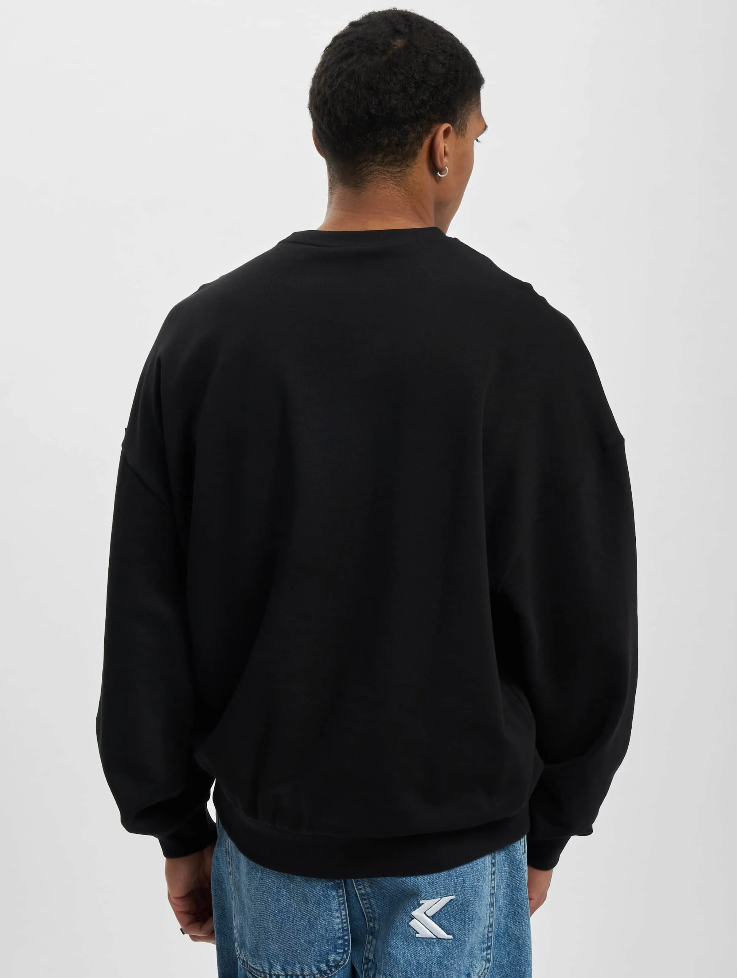 Grind Inc Logo R Neck