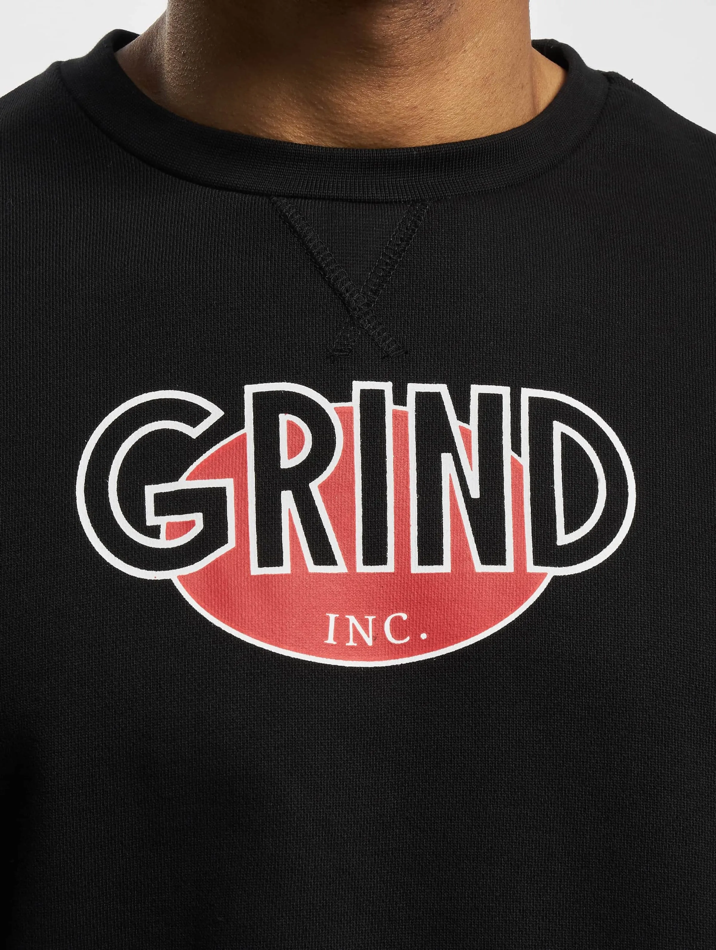 Grind Inc Logo R Neck