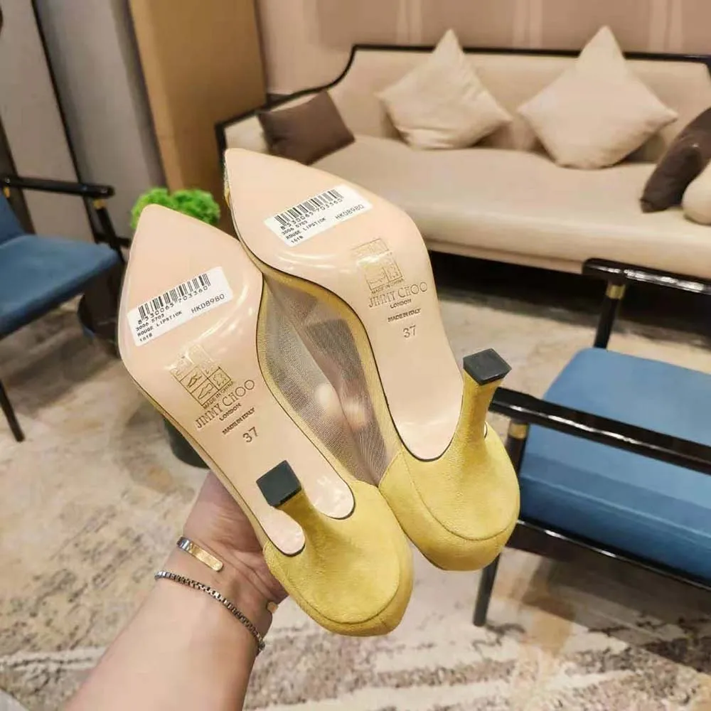 Jimmy Choo Mujer Nicole 90 Zapatos de tacón de gamuza y malla amarilla con adornos de cristal