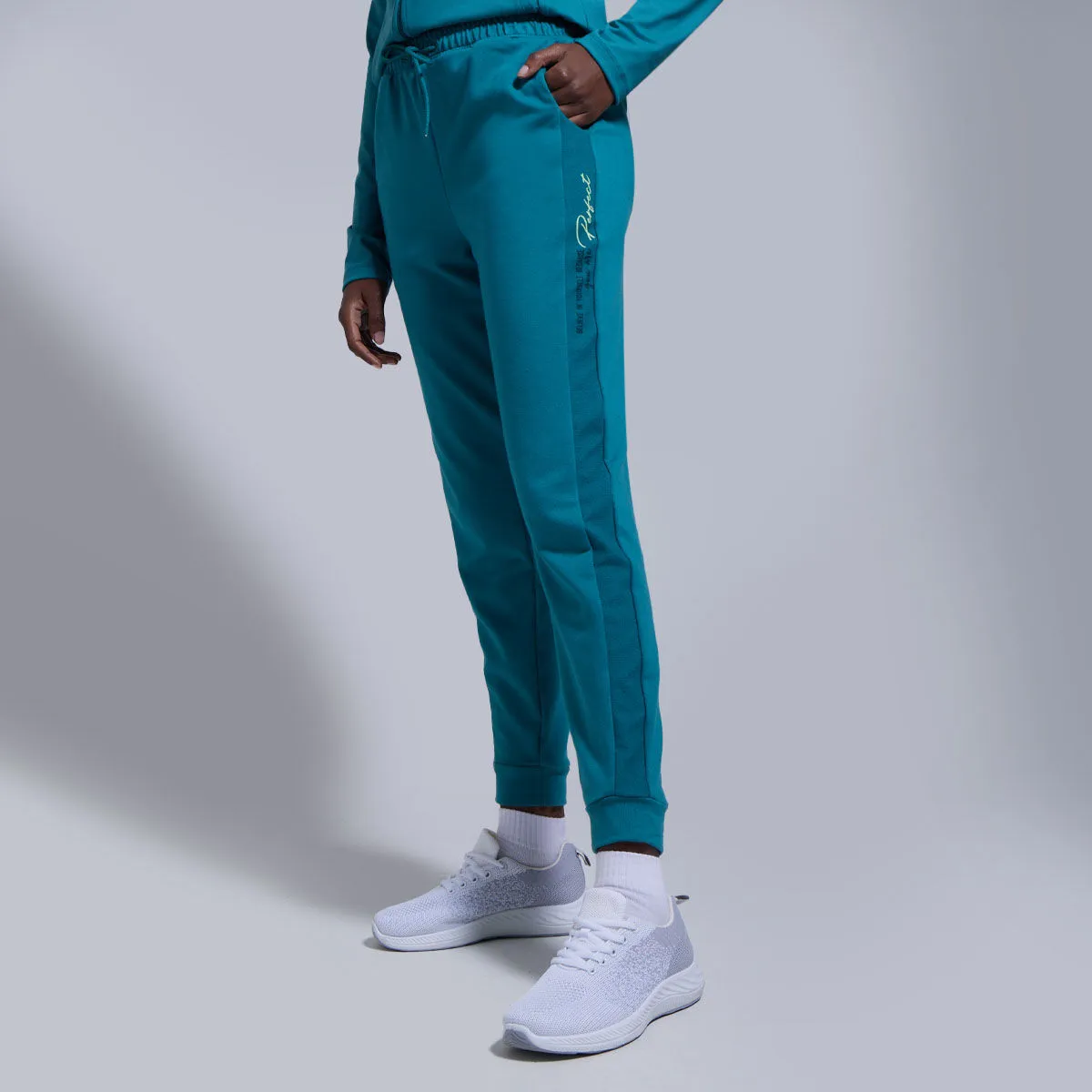 Jogger Deportivo Con Estampado