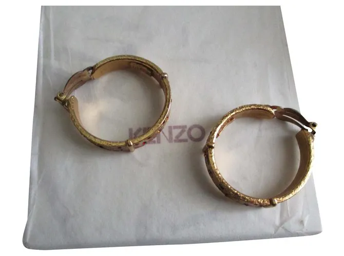 Kenzo Aros barrocos. Dorado 