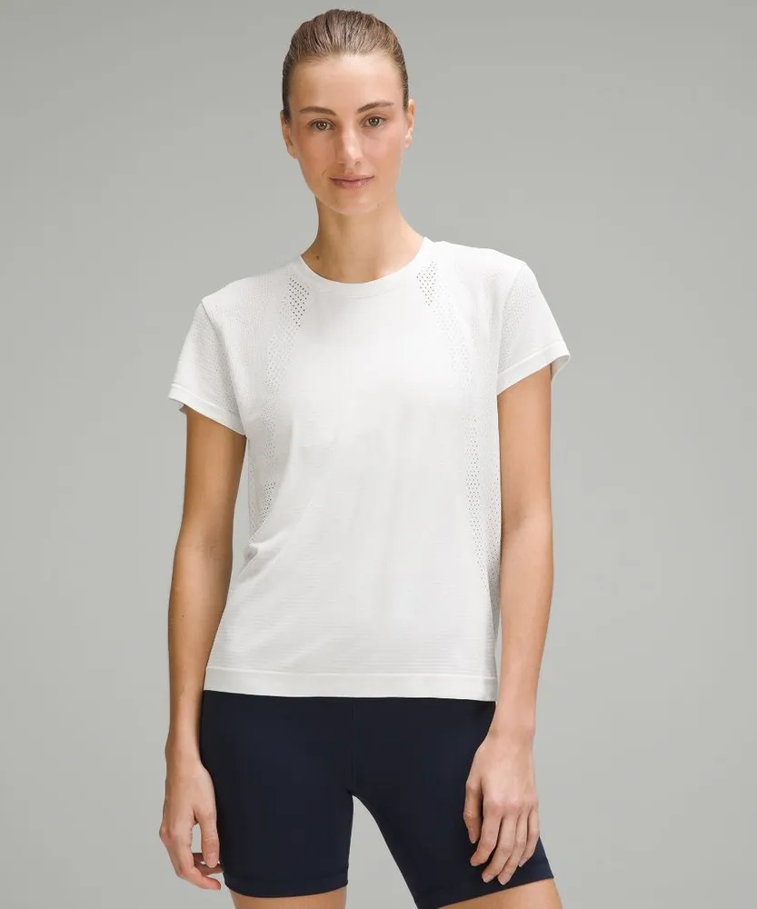 LULULEMON CAMISETA DE MANGA CORTA TRAIN TO BE  AZULES | QZ26X8YI