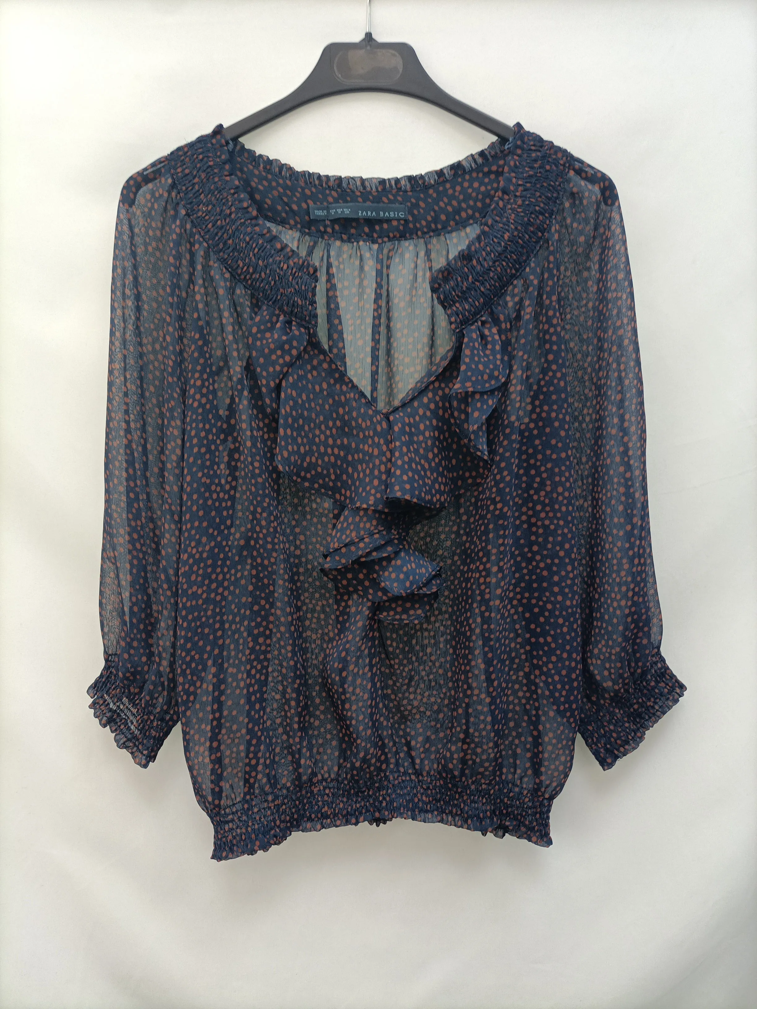 MarketZARA.Blusa semitransparente lunares T.M
