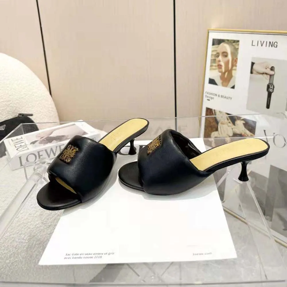 MULE LOEWE MUJER ANAGRAM ACOLCHADO EN PIEL DE CORDERONEGRO