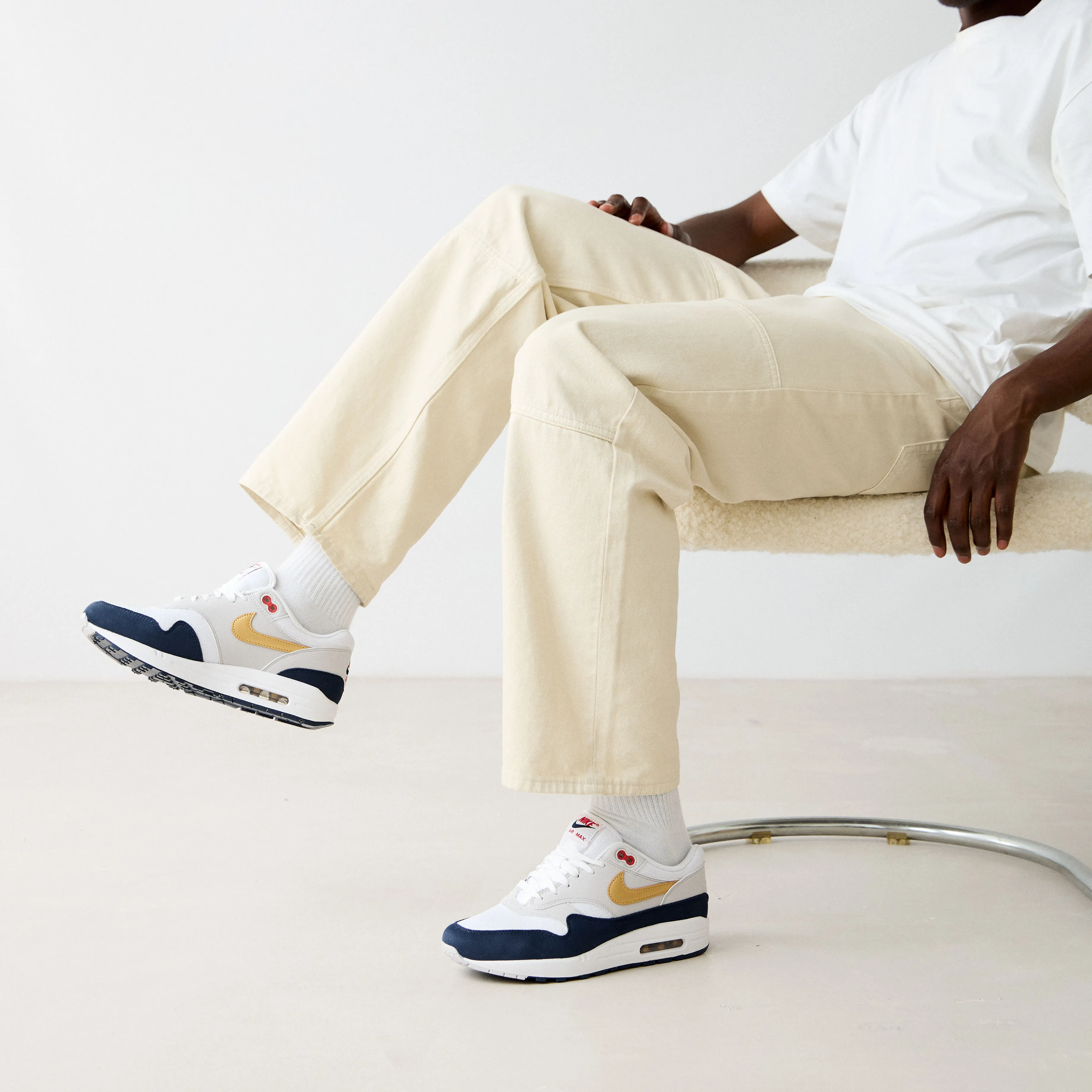 NIKE AIR MAX 1 OLYMPIC BLANC/