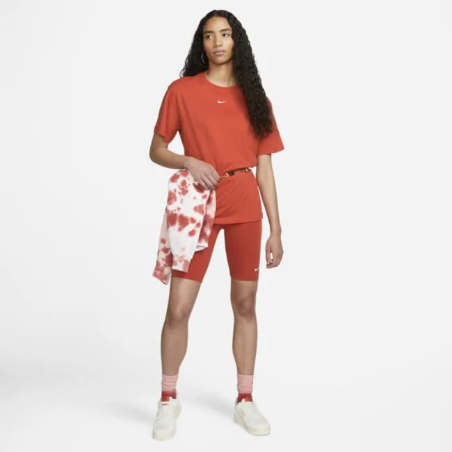 NIKE SPORTSWEAR ESSENTIALS TSHIRT