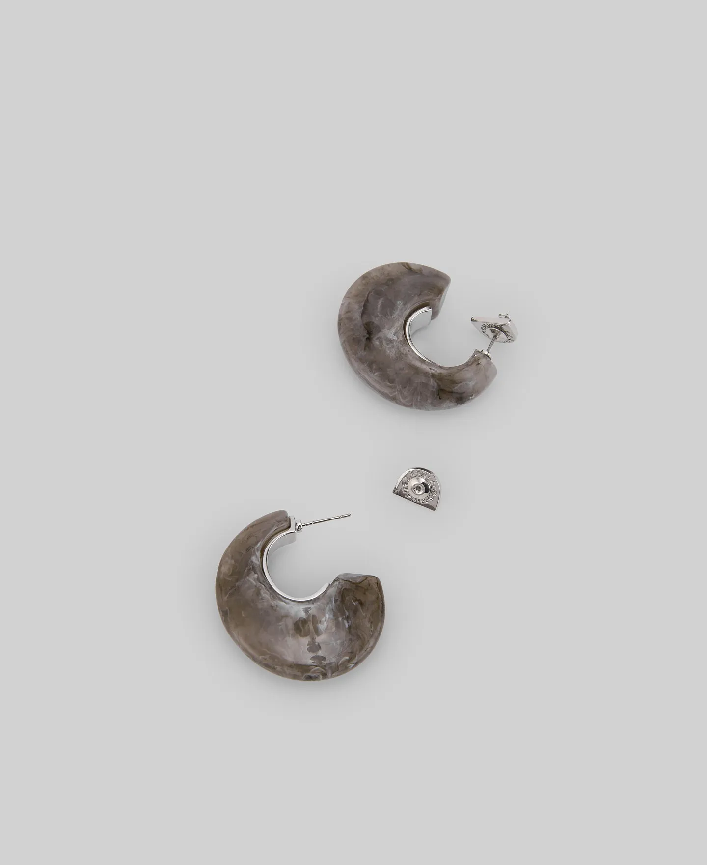 Resin hoops woman