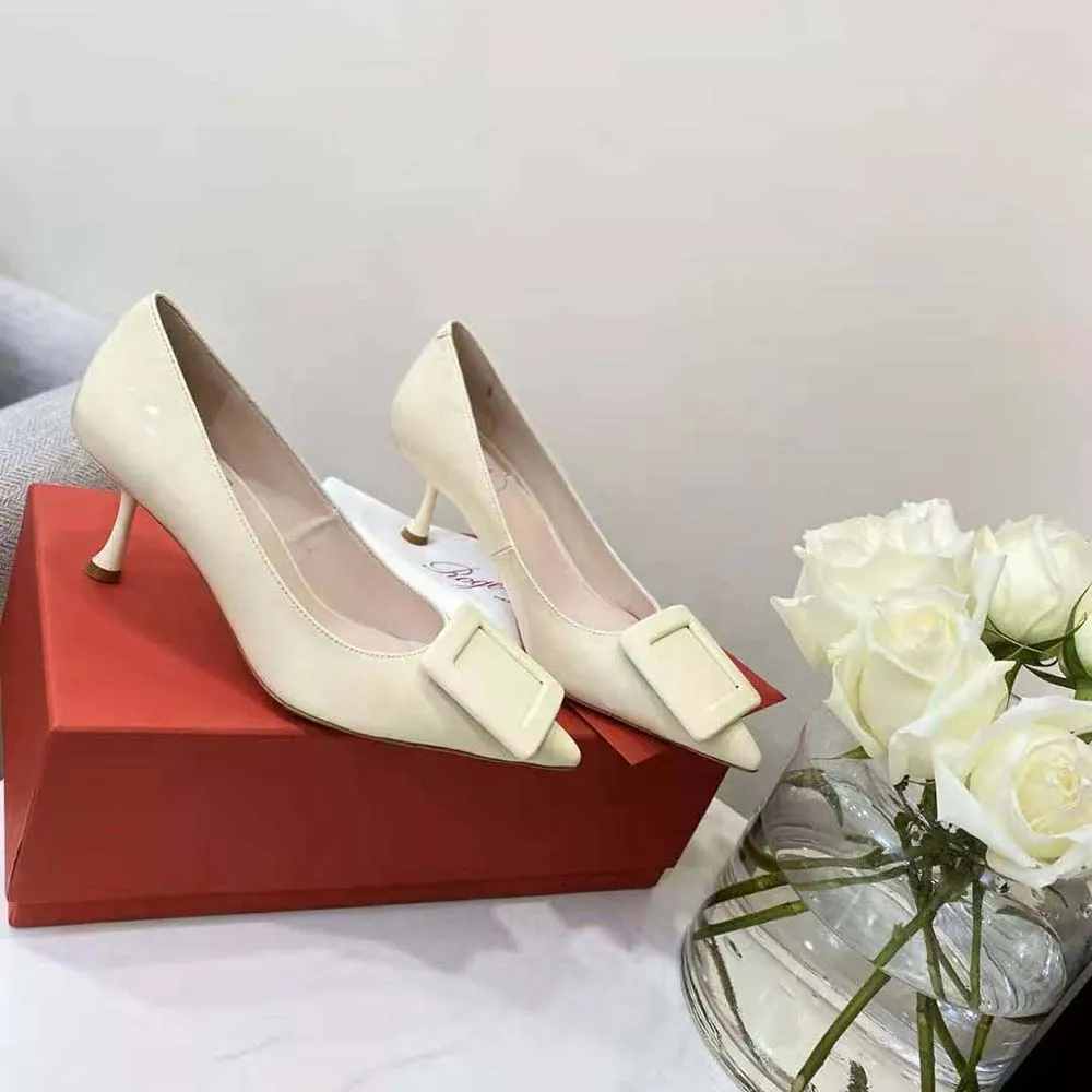 ROGER VIVIER ZAPATOS DE SALóN VIVU2019 IN THE CITY MUJER EN CHAROLBLANCO