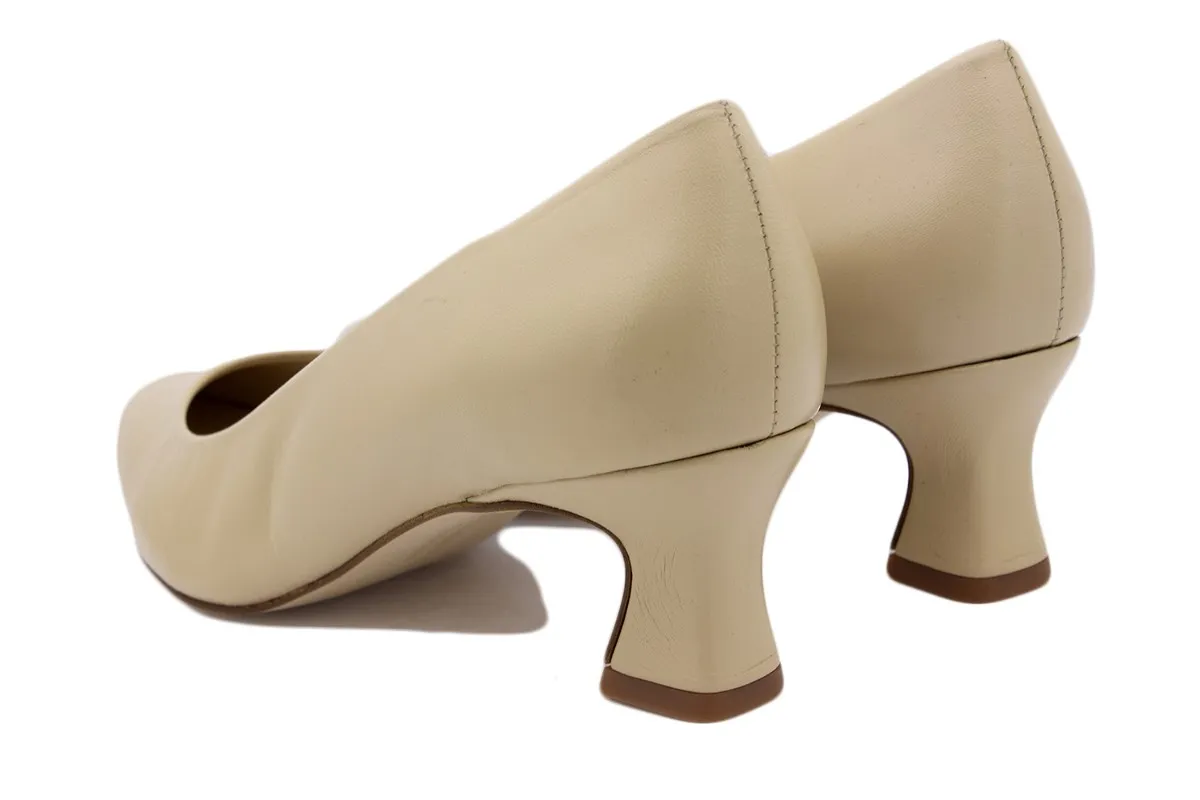 Sand Leather Pump