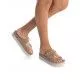 Sandalias plataformas Refresh grises con doble hebilla y tachuelas en lateral