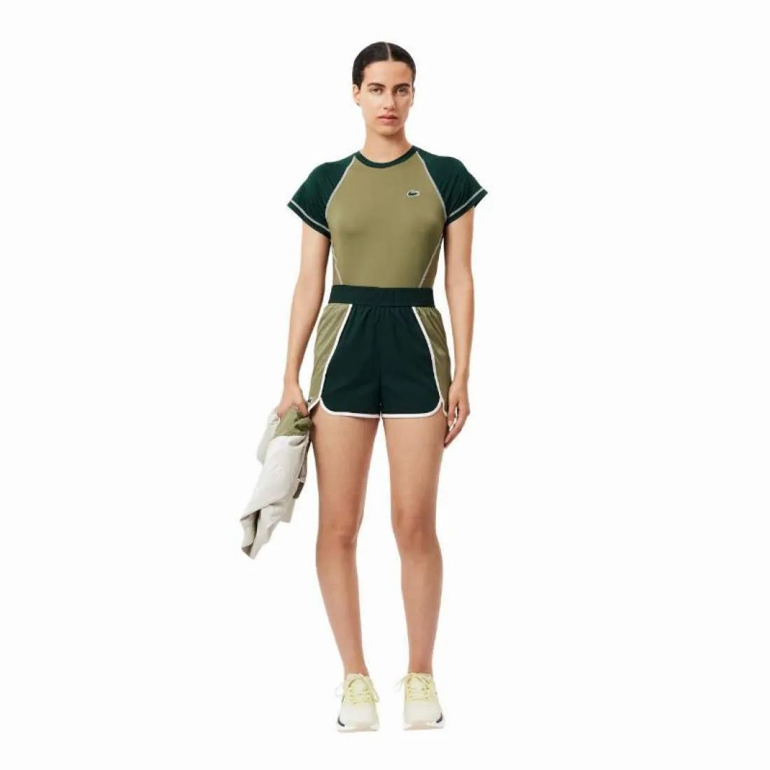 Short Lacoste Ultra Dry Verde Kaki Mujer | LACOSTE