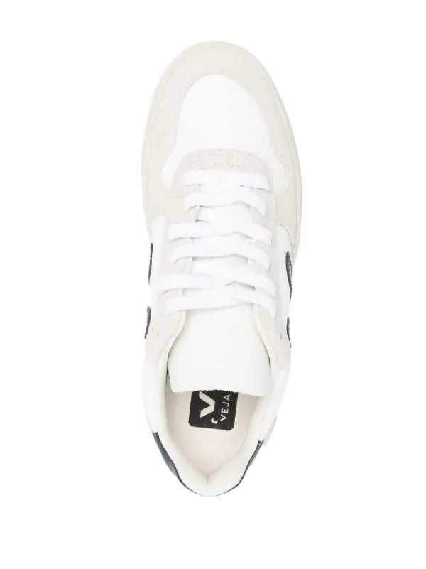 VEJA V10 TENIS BAJOS BLACK AND WHITE GAMUZA