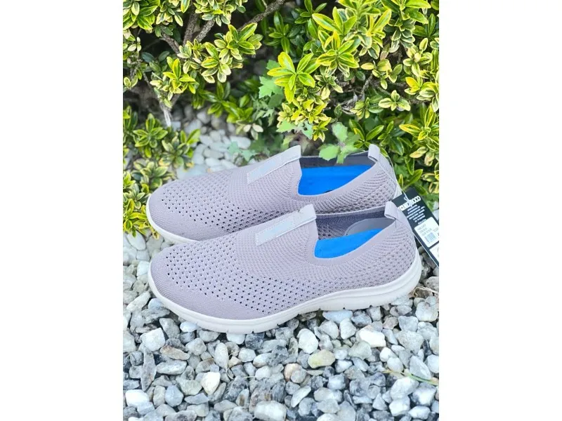 ZAPATILLA SPORT LOAFER 38233 NICOBOCO EN COLOR TAUPE