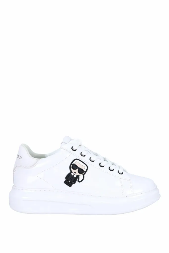 Zapatillas blancas brillantes 